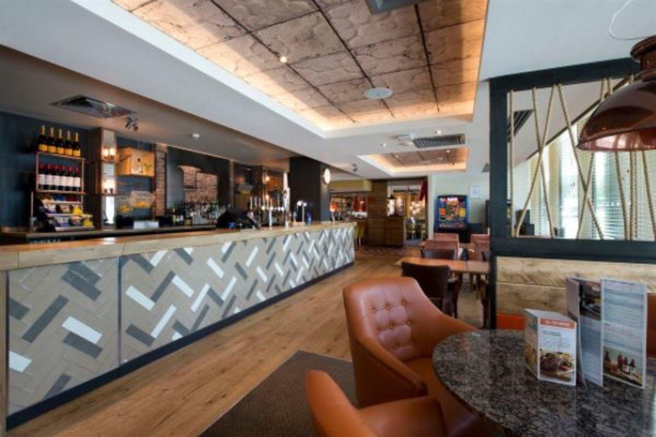 Premier Inn London Woolwich 외부 사진